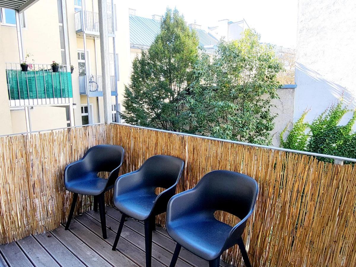 Sunny Apartment With 1 Balcony Відень Екстер'єр фото